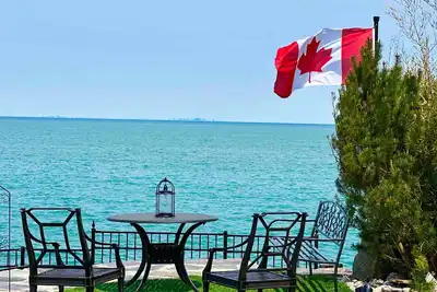 Image de Million Dollar Private Lakefront House - Lake Patio - B&B - 250/248