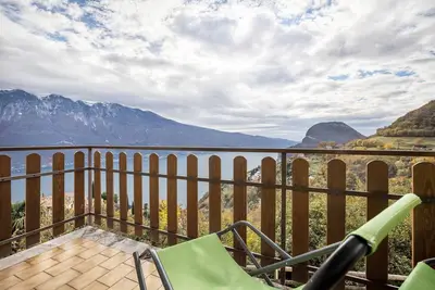 Image de Maison de vacances 'Casa Damiano' avec vue sur le lac, jardin privé et Wi-Fi