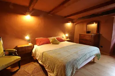 Image de City \/ Village Apartment à Giucano avec 2 chambres à coucher, 3 couchages