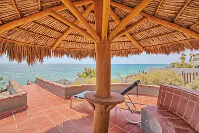 Image de Casa de la Playa Barry Happy, perfect for family, oceanfront views, gameroom