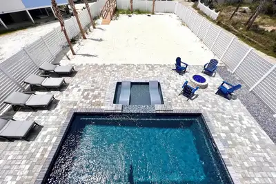 Image de North Cape San Blas, private pool, elevator, pets, beach gear included!