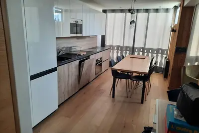 Image de Appartement 3 pièces - 5 personnes, rénové, à proximité immédiate des pistes