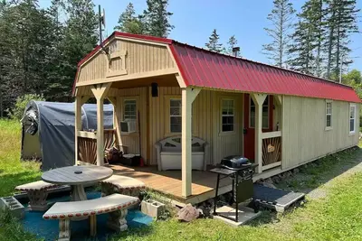 Image de Cozy 1 bedroom cottage, short walk from the bay\n\n