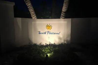 Image de Studio Unit, Just 150 Steps to Grace Bay Beach-Adults Only!