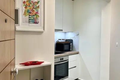 Image de Brand New Modern Elegant Spacious Studio “Kk Athens Fine Stay” 2 min from Metro.