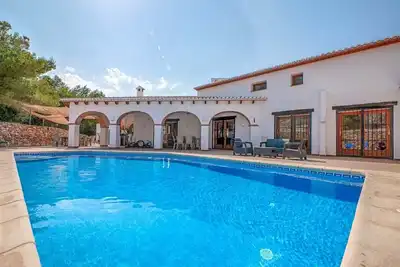 Image de Rural Moraira Villa, with own vineyard, 7 bedrooms, 10 min from the beach