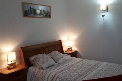 Image de 1 Bedroom Private vacation home in Sainte-Suzanne-et-Chammes