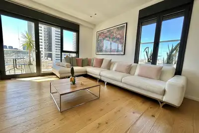Beautiful 2br In Ramat Gan