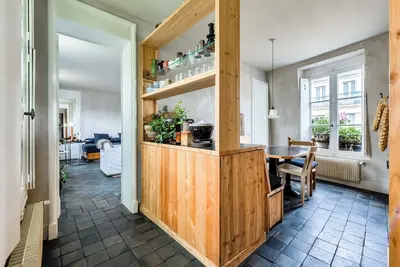 Image de Famous interior designer's pied-à terre in historical Paris Le Marais