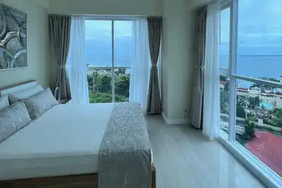 Image de 1br Seaview Suite in La Mirada Residences