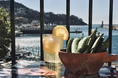 Image de Ocean Panoramic in Marina de Nice, Splendid for Tour de France and Olympics.