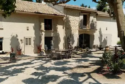 Image de Gîte 1&2 attenant au Mas Simone & Dédé entre Alpilles et Lubéron