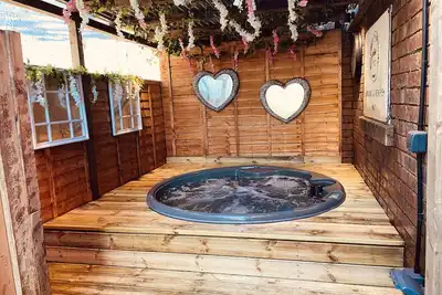 Image de Barn Conversion - Commutable to lots of attractions, family & pet-friendly.