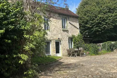 Image de Maison de charme dans village Ă 15mn de Fontainebleau
