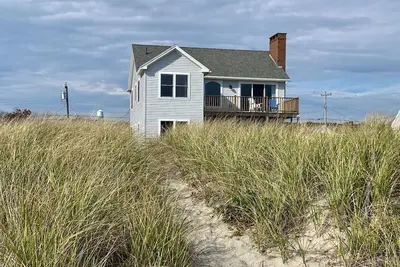 Image de Fortune's Rocks Beach House\nJune 21-28 Available at discounted rate!