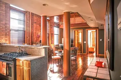 Image de ★★★Charming 2br near downtown, +Free parking★★★\n
