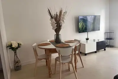 Image de Grand F2 de 52m2 en centre ville