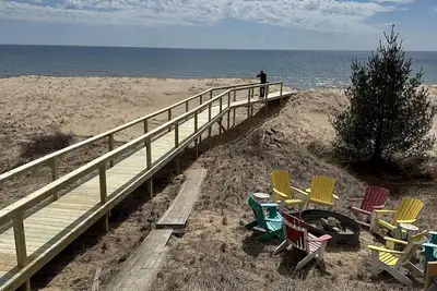 Image de Sandbox on Michibay:Watch the Ice Melt & Feel the Warmth – Spring is Calling