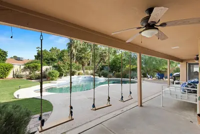 Image de Ultimate Scottsdale Desert Retreat + Heated Pool