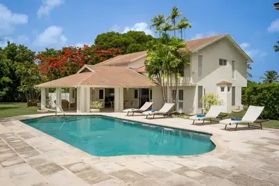 Image de 149 Salters Summer Specials 2025 Pay 6 stay 7 | Beach View - Located in Wonderful Sandy Lane with Private Pool