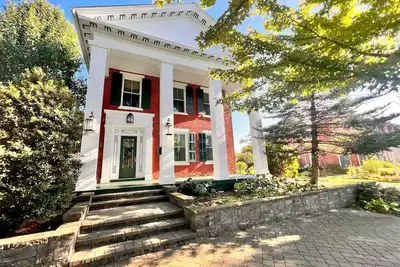 Image de North East Colonial 55