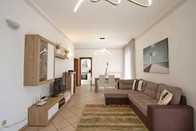 Image de City / Village Apartment Ă Marina Di Massa avec 3 chambres Ă coucher, 5 couchages