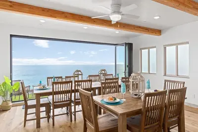 Image de Single Family Pet Friendly Oceanfront Home with Two Spas P827-X