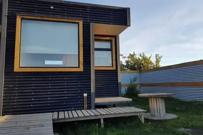 Bulnes B Cabin