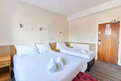 Image de Properties Unique / Dene Rooms Family 43