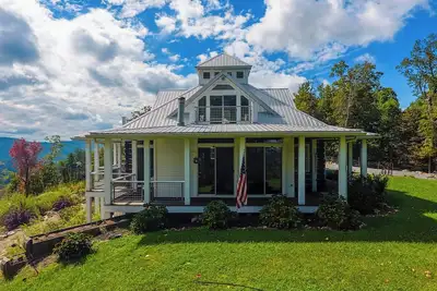 Image de 5bd, 5 Bath - Mountaintop Mansion in the Sky