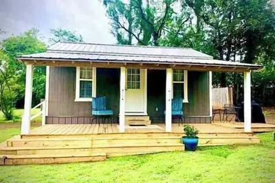 Image de Clinton Cabins #1 Quiet and relaxing!