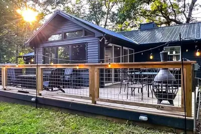 Image de Modern Pf Gem; Location, Hot Tub, Gameroom & Fast Wifi