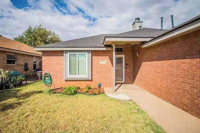 Image de Bethel Nest with Bbq Grill, Jet Tub, Walk in Shower.