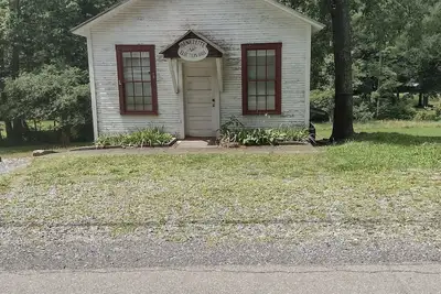 Image de Historic cabin in Benezette, Pa  Scenic tourist area. Hunting, Fishing, & more