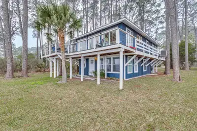 Image de Carrabelle Retreat w\/ Boat Dock + Views of Gulf!