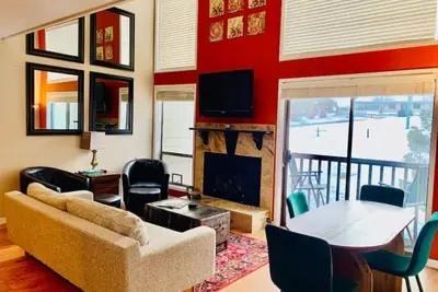 Image de Dollar Mountain View Condo