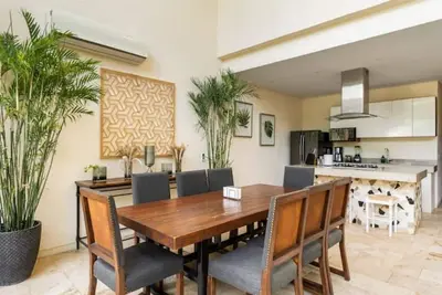 Image de Talara Villa Pool Concierge Services 4 Br