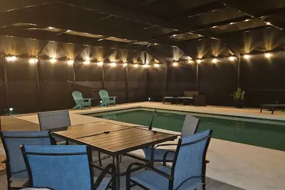 Image de Apollo Beach pool home fun & games