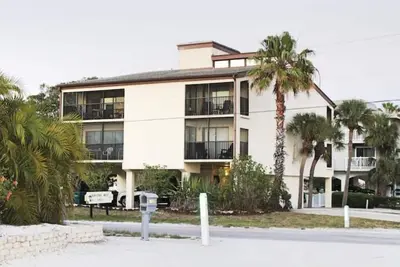 Image de Anna Maria Island Gulf View, Steps to Beach, 2br/2ba