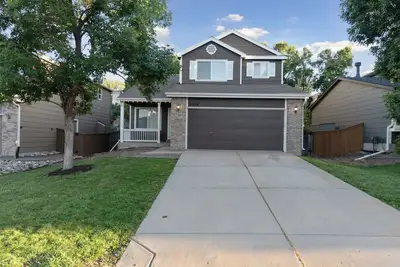 Image de October Savings! 4bed 3bath Family Residence Near Large Park 25 min to Denver