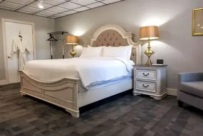 Image de Downtown Villa1 at Sweet Spring Wifi Free Park