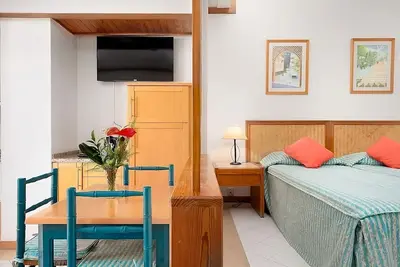 Image de Always a Great Idea To Unwind! Fully-equipped Kitchen, Balcony with Pool View!