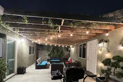 Image de Recently Renovated: 4br-3ba Oasis Near Disneyland
