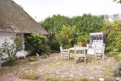 Image de Heimathafen, Reetdachhaus, Alleinlage, Kamin, GroĂźer Garten, Ruhe