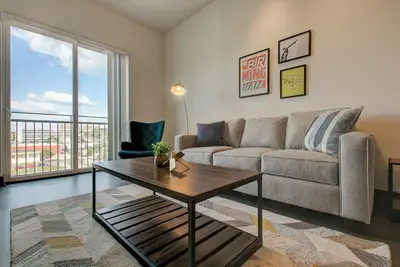 Image de Stylish and Comfortable 1br Loft Close to Uab