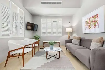 Image de Casa Santa Cecilia | 5 Br House in Prime Location