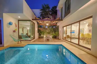 Image de Ventura-Akumal-Incredible Artists retreat!