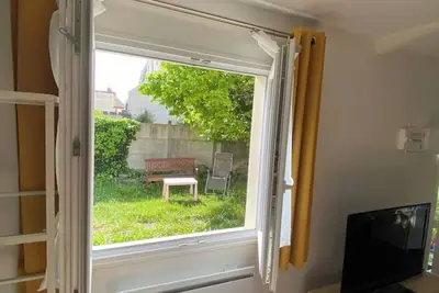 Image de Maison indépendante avec jardin. Proche de Paris