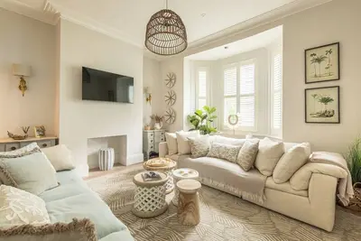 Image de Stylish Shell House: Bbq, Walk to Beach & Town