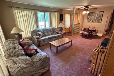 Image de Tomahawk Getaway in the Beautiful North Woods- No Cleaning Fees